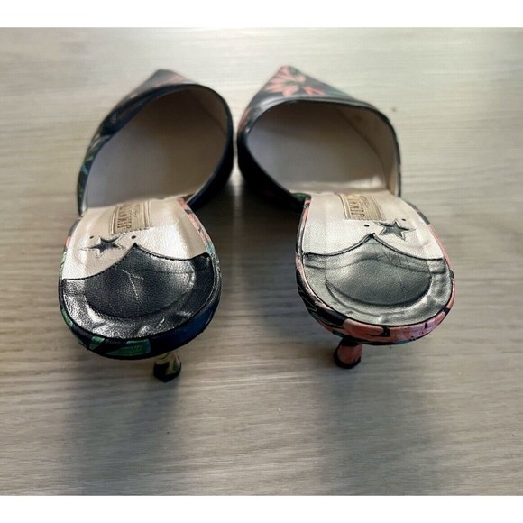 Jimmy Choo Mules Satin Black Floral Pointed Toe Heels Sandals Tropical Sz 38.5 - Picture 4 of 7